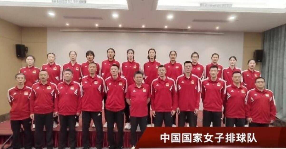 嘉辉（张达明饰）出格怠惰，本身想改变这些惰性却没法实现，终究被上司卷铺盖，只能在儿时老友俊伟（王荧欣）的顾问下过活，在嘉辉28岁生日那天，嘉辉独自坐在餐厅等俊伟时幻觉；看见本身惨死于枪下！公然，餐厅中俄然有黑帮火拼，如前兆一样，枪弹射向嘉辉，却主动改变标的目的射向俊伟，俊伟遇害，嘉辉的“不死能力”不竭产生，每次都看见本身不测惨死，而每次惨死的都是他身旁的人。连俊伟遇害后一向赐顾帮衬他的方婶（罗兰饰）也不克不及幸免。这令他堕入非常疾苦当中，痛掉老友的嘉辉测验考试自杀，却不克不及伤着本身，碰见性感女郎马碧华（李蕙敏饰）后，艳
